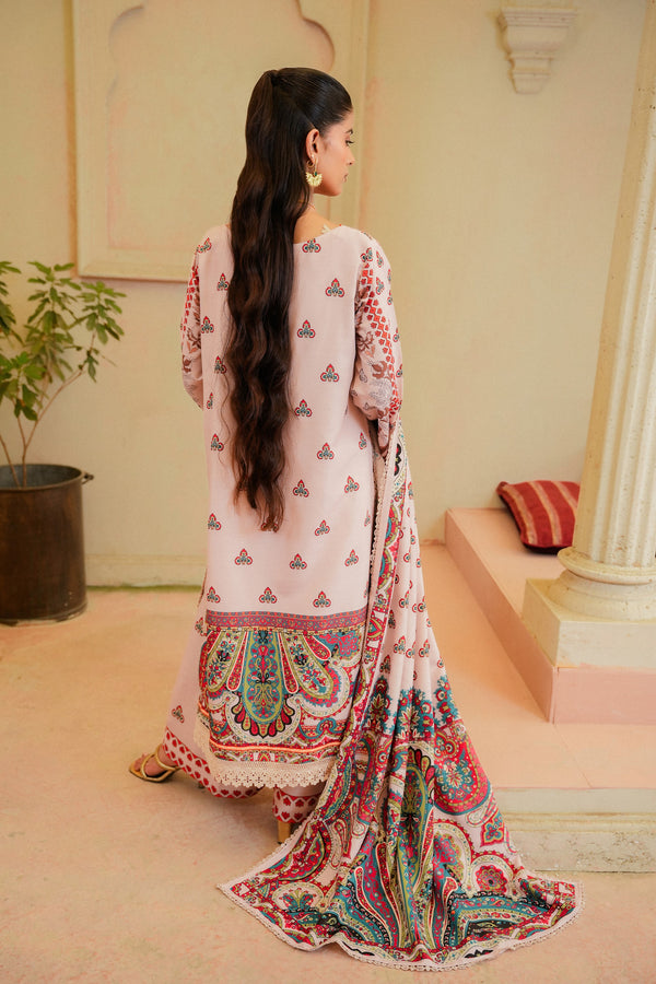 Ambi back view with paisley printed dupatta