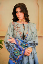 Nakhlistan palm and tulip print detail