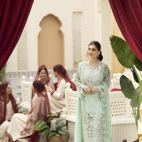 L-268 Amber Vivacity