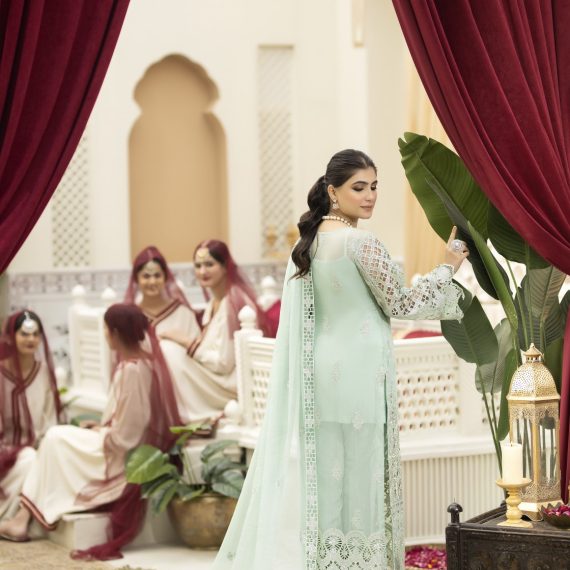 L-268 Amber Vivacity